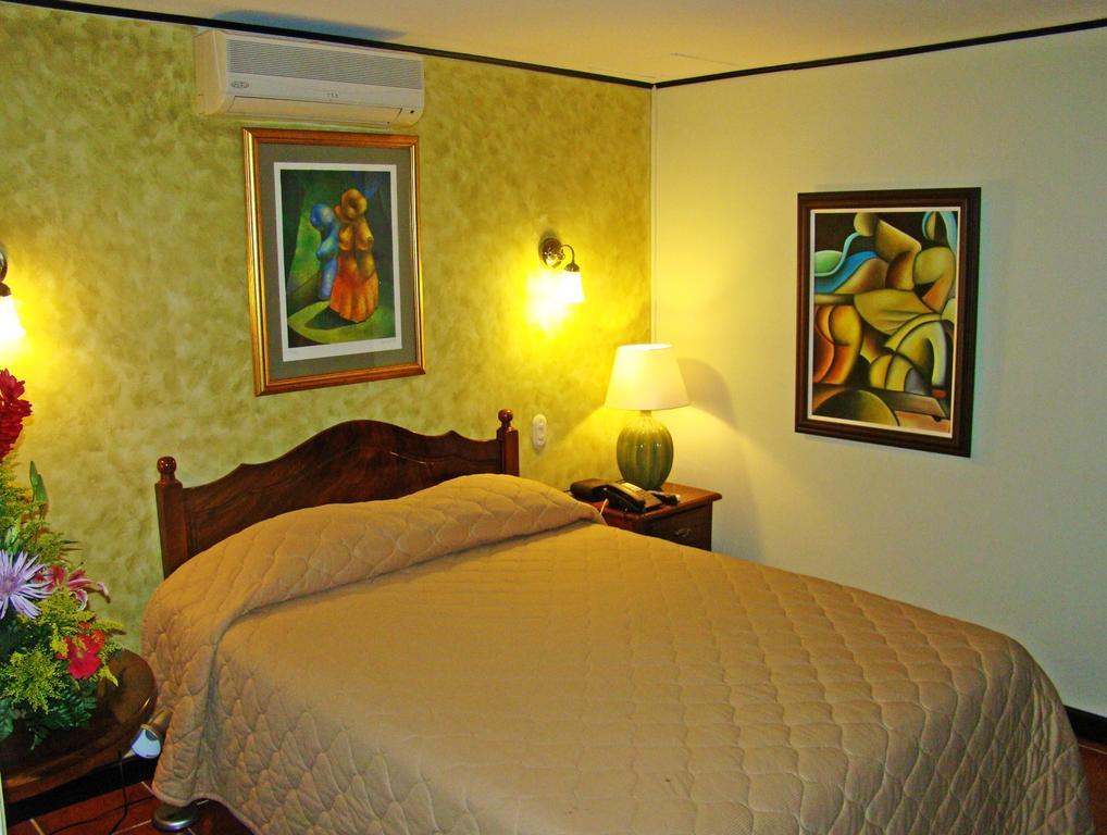 Hotel Colonnade Nicaragua Managua Chambre photo