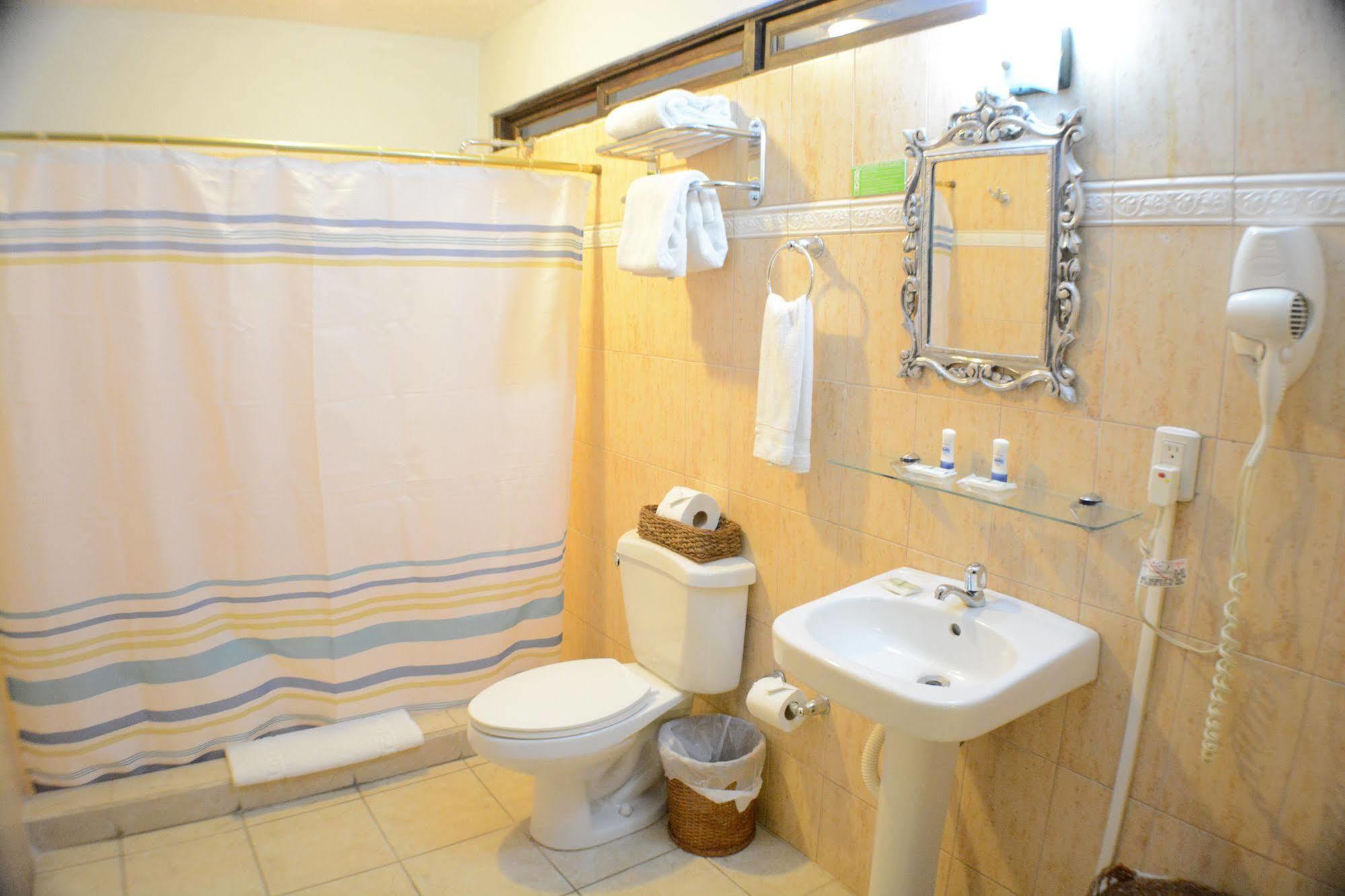 Hotel Colonnade Nicaragua Managua Extérieur photo