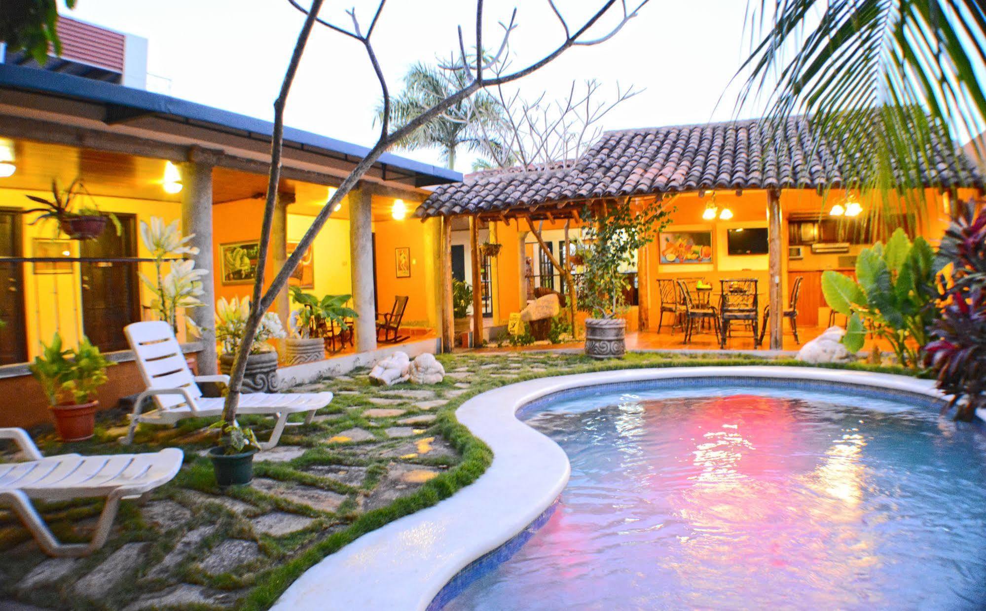 Hotel Colonnade Nicaragua Managua Extérieur photo